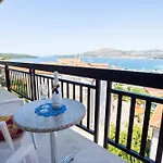Marina 3* Okrug Gornji