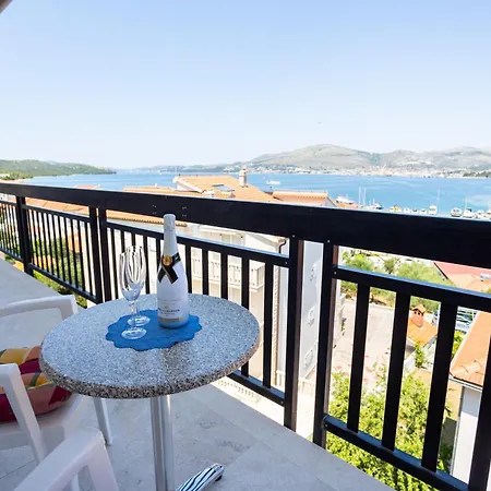 Marina 3* Okrug Gornji