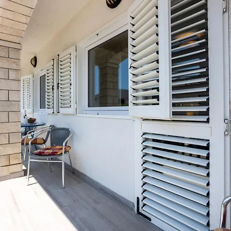 Marina Bed and breakfast Okrug Gornji